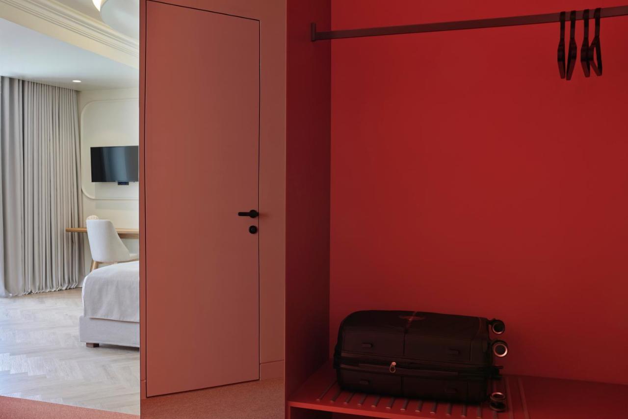 Dwell - Elegant City Stay Atene Esterno foto