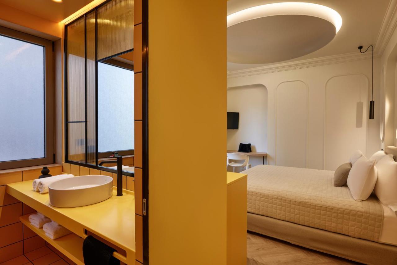 Dwell - Elegant City Stay Atene Esterno foto